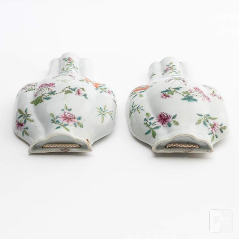 A pair of famille rose 'floral' wall vases, - 图4